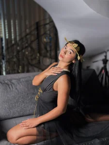 MeganCruzGB arabic for you 👸 slika