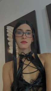 Your daring and sexy girl de estephany_doll  2 photos