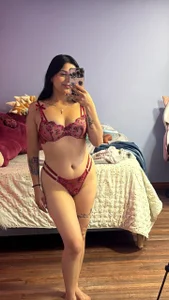 Natalie__Foster_ Public รูป 