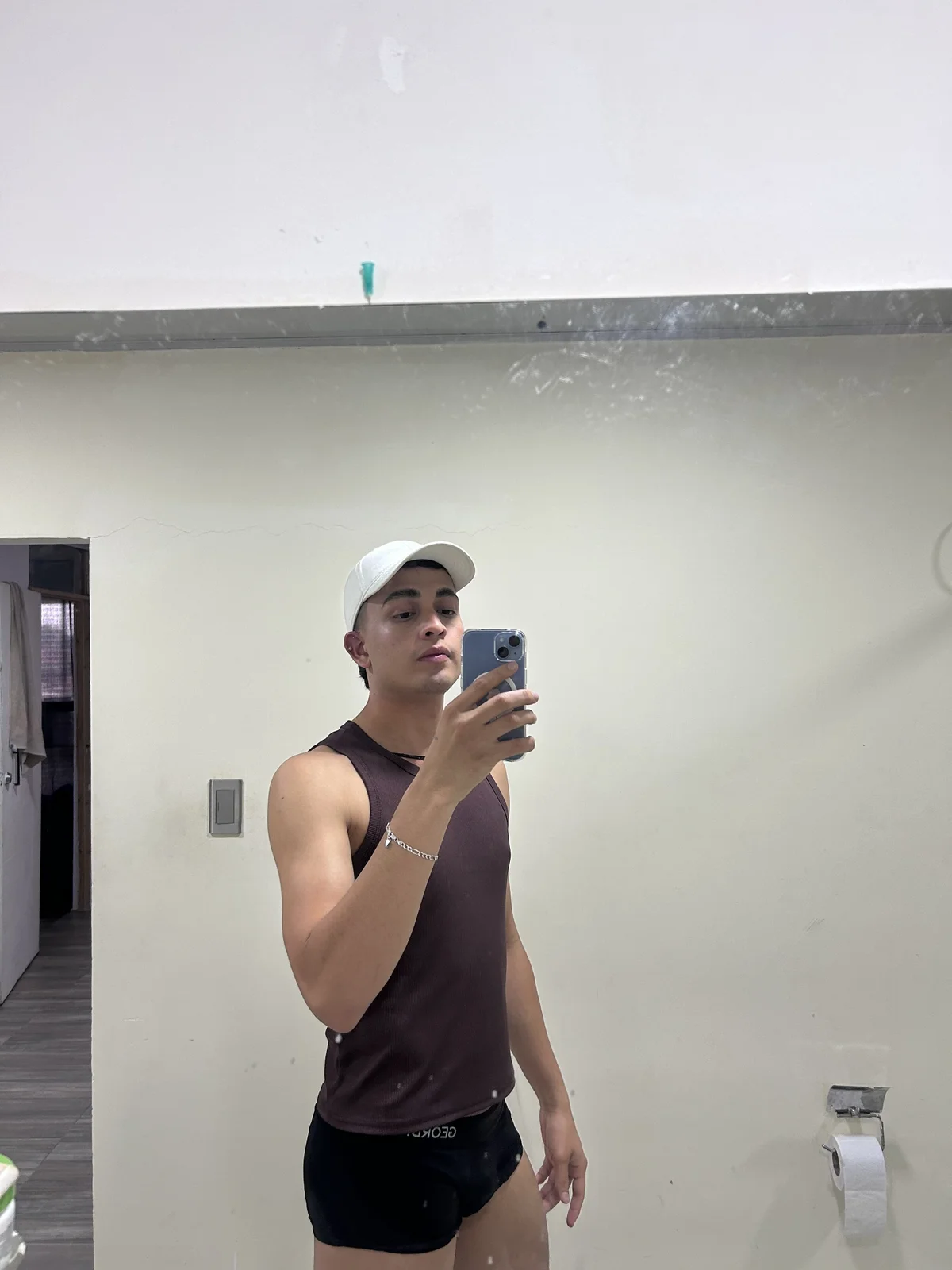 NewYoungHot Foto en Tendencia 999