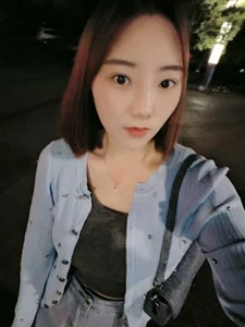 A-white-dress Public Pic 2