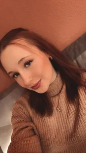 AlinaFoxyy Public Foto 5