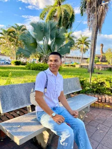 ValentinostarsexPublic Bild 4