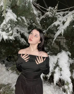 elaravossWinter photo shoot Bild 6