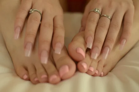 pretty feet
