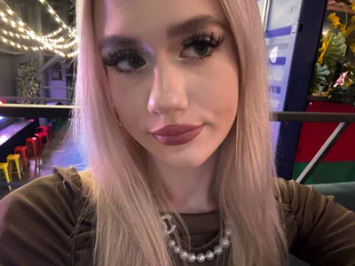 BlondyLedy Public зображення 4
