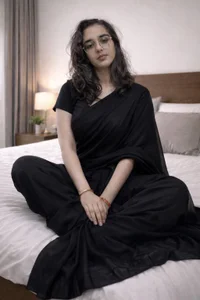 Saishaa Young College Girl Kuva