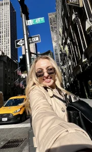 KylieeV NYC Diaries🗽 Pic