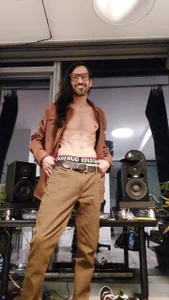 leather & brown 2 de Youreherewithme  7 photos