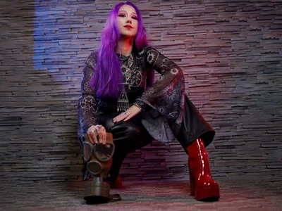 CruelMistress Public Pic 9