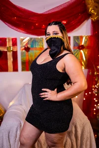 SalmaZamann Spend an elegant Christmas Pic 3