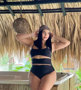 eva_sainnt one day connecting with nature ☘🌻🌺 Εικόνα