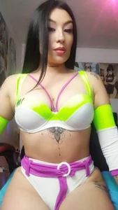 hannasky_ booz layers Immagine  2