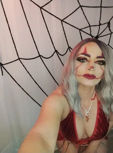 Jeanineescott DIABOLICA AND SEXY CLOWN COSTUME Pic 7