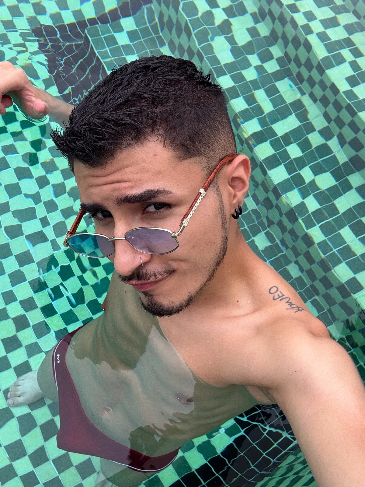 Toyboy_richard Набираща популярност снимка 4057