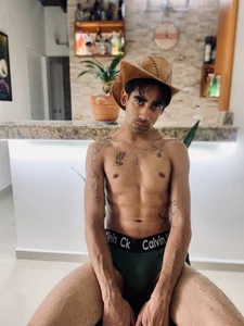 Bastianblaze4 the cowboy you need in your life Pic 2