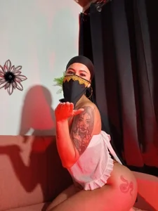 liyana_azizVer y sexy Bild 3