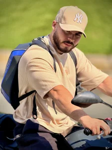 SebastianVilla_ me зображення