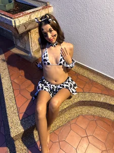 Linda4Petite 🐮🔥 Pic 6