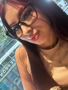 dafne_arias Welcome guys 💋 Gambar 4