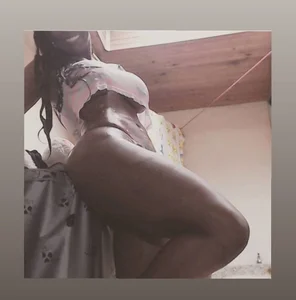 Bustykeyla Public Pic