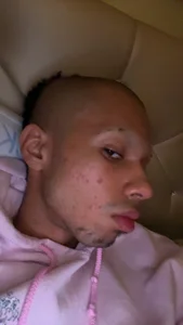 iLoveGirlsOnlyStr8Asf Look at your daddy, I’m sexy right? Foto 5