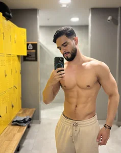 Josseph1_のGymの枚の写真