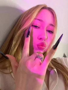 PetulaDry yaoo Pic 4