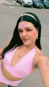 eloisaath holisss Hình