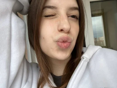 LeanneDinkle cloudy day Immagine  2