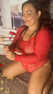 kat-hot more sexy Pic 3