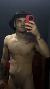 Gero2001arg Me gustó el sombrero 🔥🙌🏻 Poză