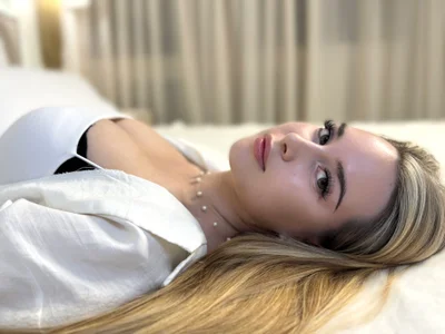 JaneBrock Public Pic 2