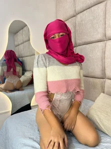 Zdjęcia Diliaaa1 Teasing In My Bedroom 🤤🔥:  4