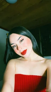 chantall_tay Public Immagine  4