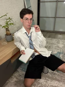 Jeremy1Scott After Class Secrets Pic 5