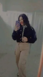 Samanthaa_8_ Public Foto 2