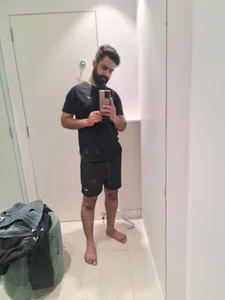 malikmumbai Me Poză