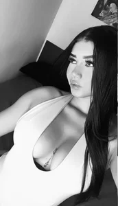EmmaEvans07 Public Εικόνα