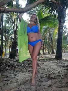 Liana_MilfHot jungle nymph Pic 3