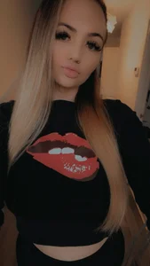 Ruby-Maes XXX nøgenfoto 1