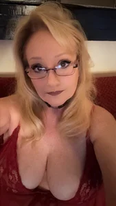 Ava-888 Pixcs Gambar