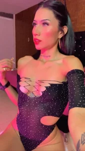 valen_gillのPublicの 2枚の写真