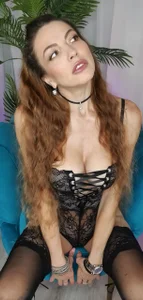 RebeccaReseQueen in black 💎图片 4