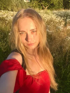 EsmeraldaHornbarger Public Pic 5