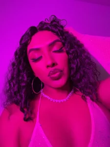 Ashleythelatinaa PINK LINGIRE  3. fénykép