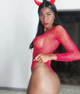 Zdjęcia barbiee_ebony Angel or demon: 