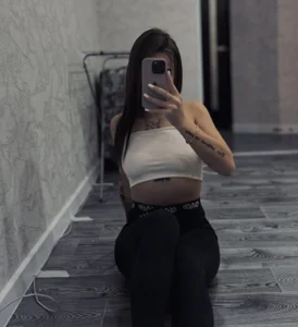 MeantWeek All black sporty look 🖤 slika