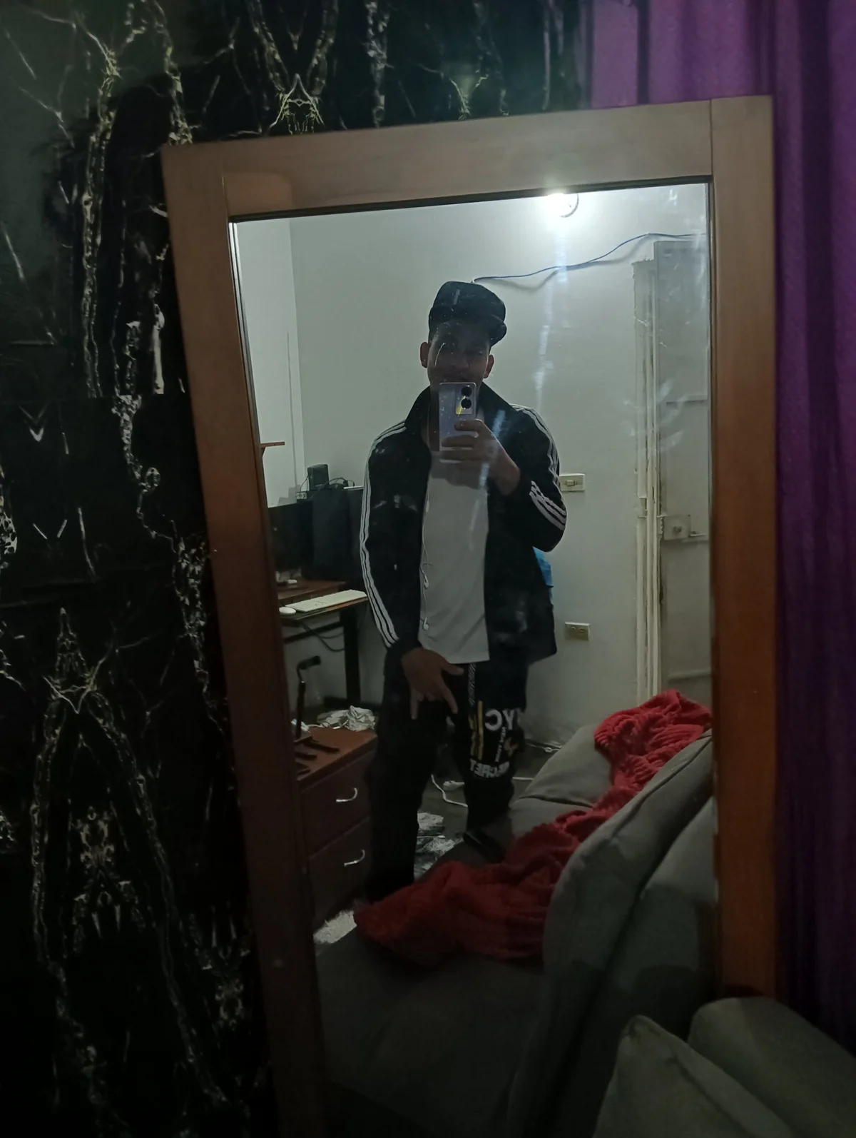 NikoHot_anatole Image populaire  1103