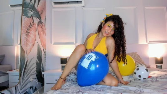 JeiLovee Colombia vibe 💛💙💘 Pic 6